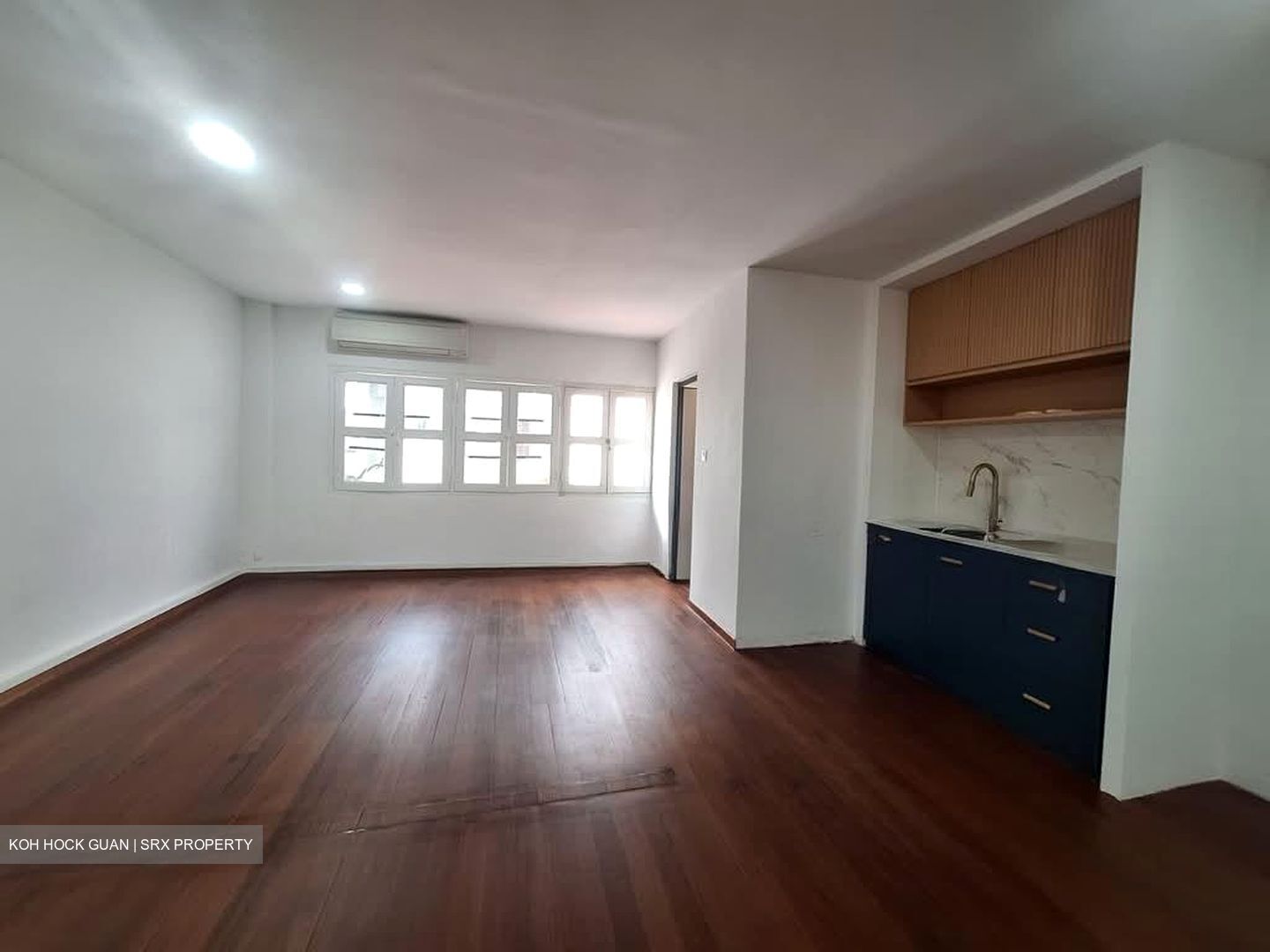 Tras Street (D2), Office #585388831